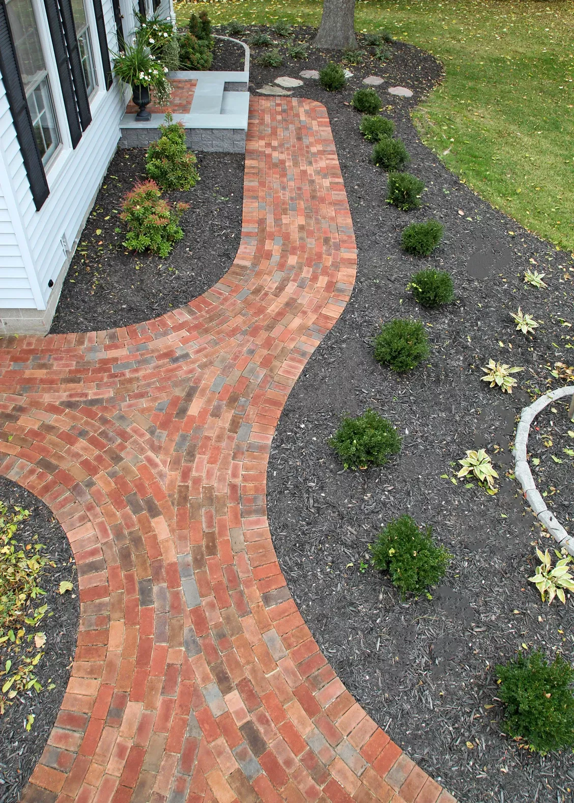 Beautiful garden pathway design and installation